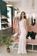 Dress fitted with wide straps with white sequin pattern