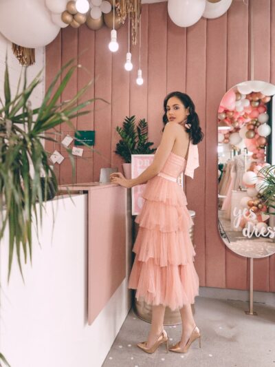 Dress Tiered With Open Back With Ties