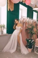Lace-Embroidered Bodysuit With A Tulle Skirt