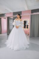 Full-Skirt Tulle Dress With Voluminous Sleeves Made Of Sparkling Tulle