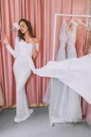 Floor-Length Dress With Trains White